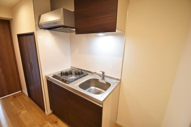 キッチン　※同タイプ別部屋写真です。