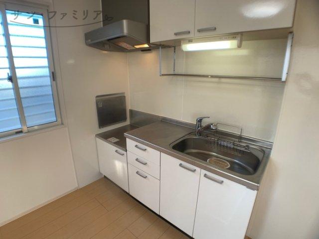 キッチン　同一物件別部屋写真