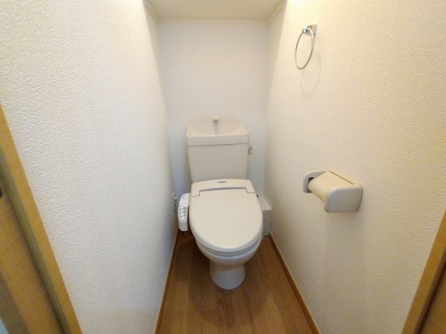 その他　温水洗浄便座設置
