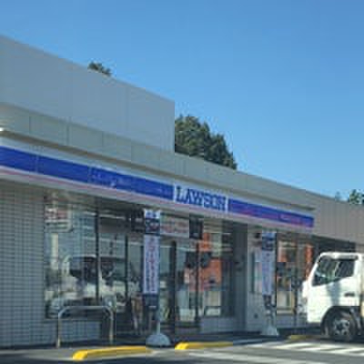 コンビニ　ローソン 小平たかの台店（コンビニ）まで75m