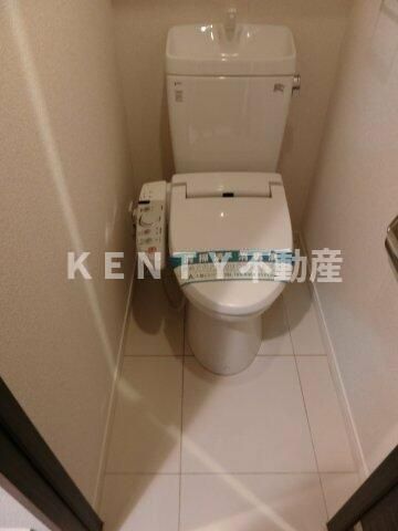 トイレ　落ち着いたトイレです