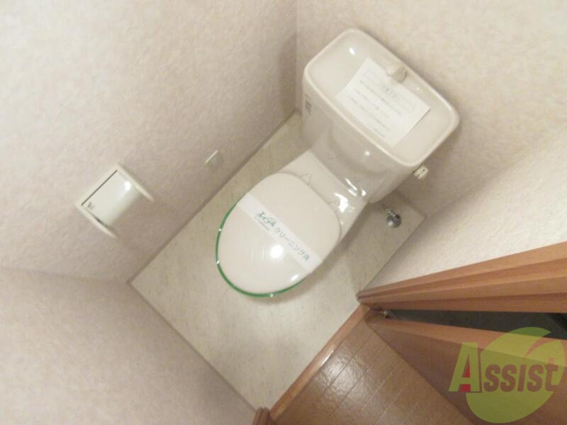 トイレ　シンプルなトイレです
