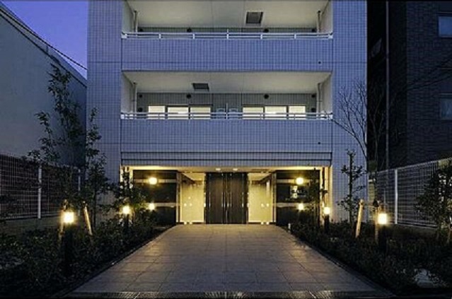 建物外観　★分譲マンションならではの、重厚感ある外観★