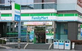 コンビニ　ファミリーマート立川四丁目店（コンビニ）まで156m