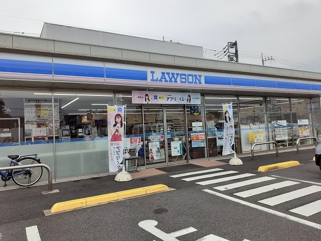 コンビニ　ローソン宇都宮若草5丁目店（コンビニ）まで750m