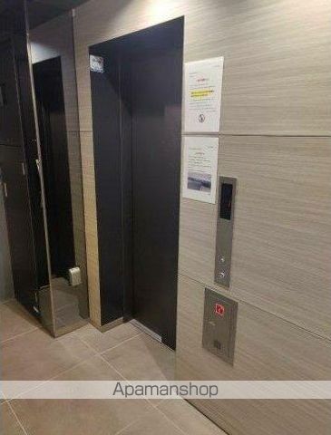 都営大江戸線 新御徒町駅 徒歩5分 12階建 築8年の外観写真