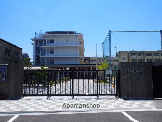 中学校　小阪中学校（中学校）まで364m