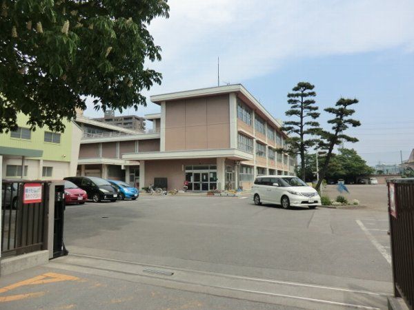 小学校　宇都宮市立今泉小学校（小学校）まで538m