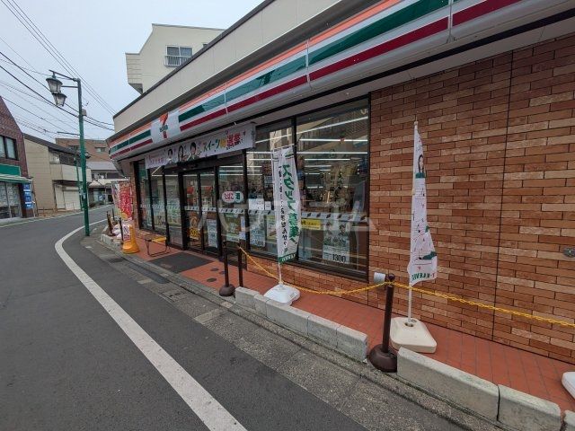 コンビニ　セブンイレブン　武蔵関駅北口店（コンビニ）まで425m