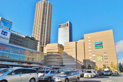 ショッピングセンター　なんばパークス Namba Parks（ショッピングセンター）まで1014m