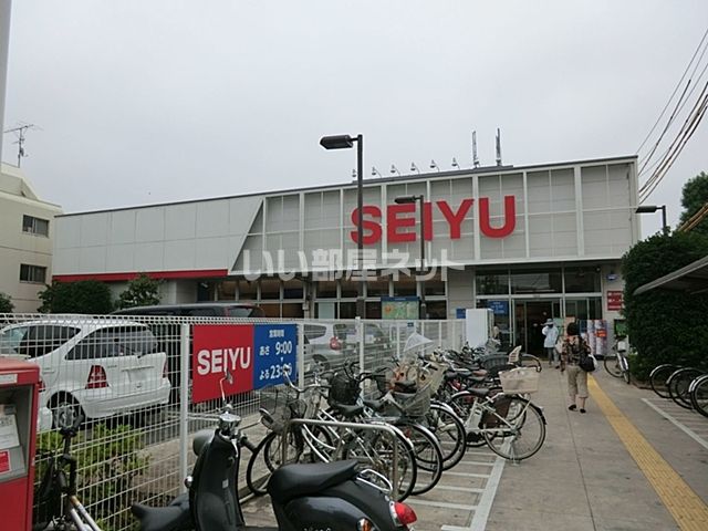 スーパー　西友 高井戸東店（スーパー）まで405m