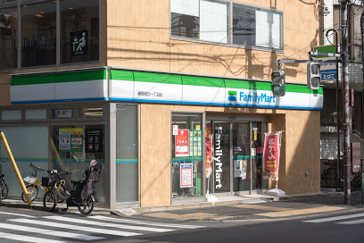 コンビニ　ファミリーマート 練馬旭丘一丁目店（コンビニ）まで154m