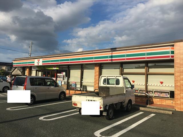 コンビニ　セブン－イレブン熊本蓮台寺１丁目店（コンビニ）まで155m