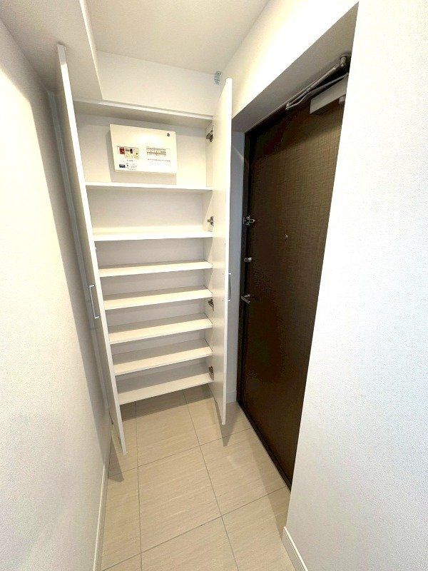その他　ちょっとした収納スペースも充実しています