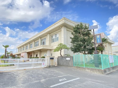 中学校　大里中学校（中学校）まで1790m