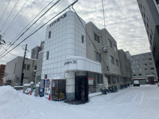建物外観　札幌市東区北３６条東「メゾンロベ３６」