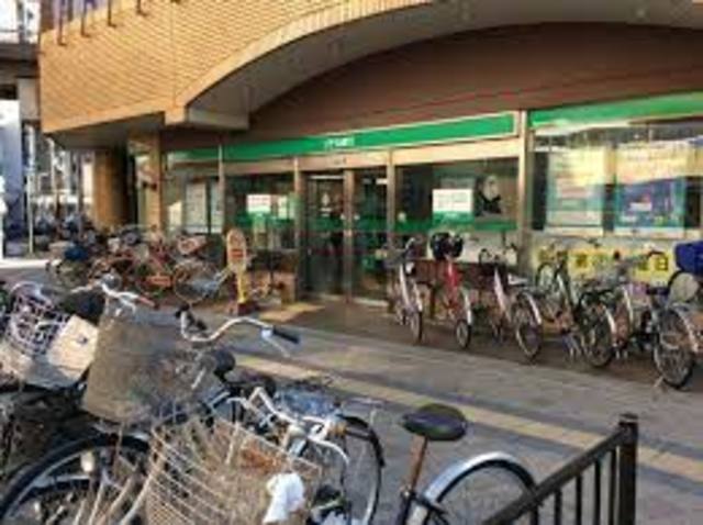 銀行　りそな銀行吹田支店千里丘出張所（銀行）まで711m