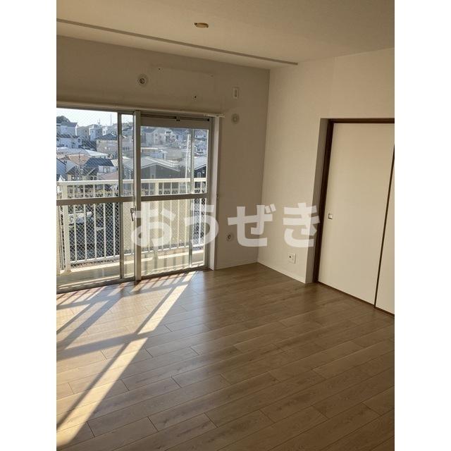居室・リビング　※同仕様参考写真