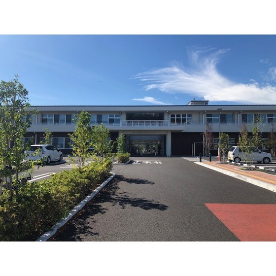 役所　長野市篠ノ井支所（役所）まで945m