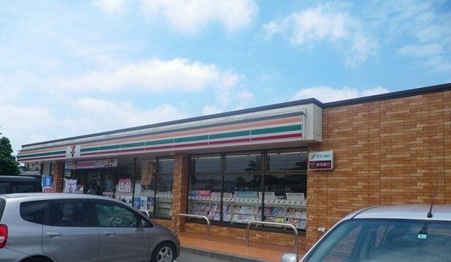 コンビニ　セブンイレブン伊豆長岡南店（コンビニ）まで450m