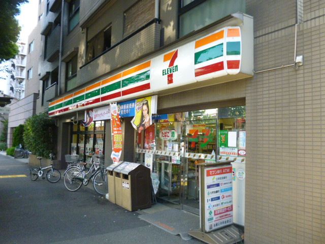 コンビニ　セブンイレブン（コンビニ）まで120m