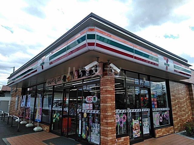 コンビニ　セブンイレブン 武蔵村山本町1丁目店（コンビニ）まで703m