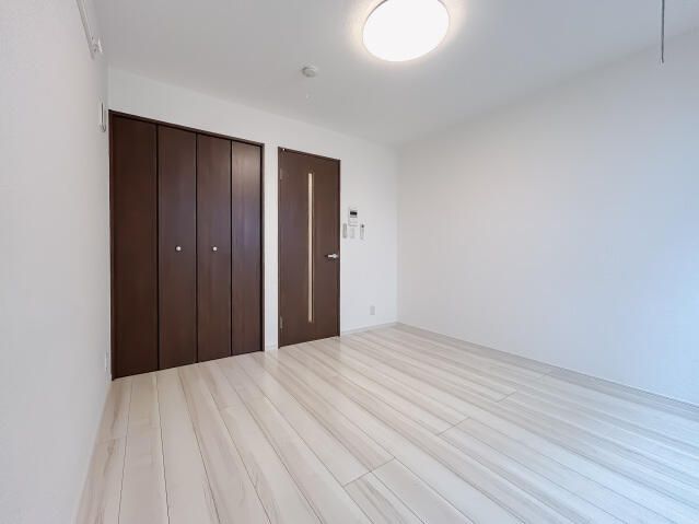 居室・リビング　ルクール平和台　練馬区北町5