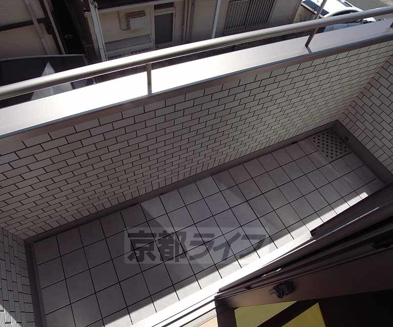 バルコニー　綺麗なバルコニーです。