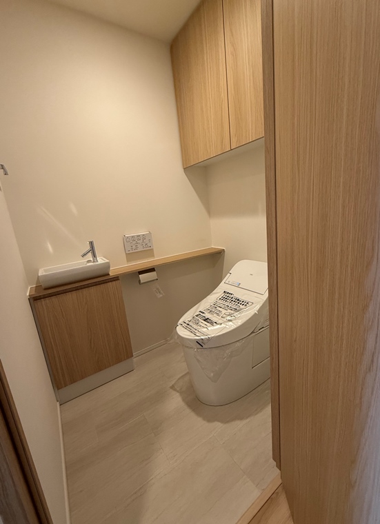 トイレ　清潔感のあるトイレです