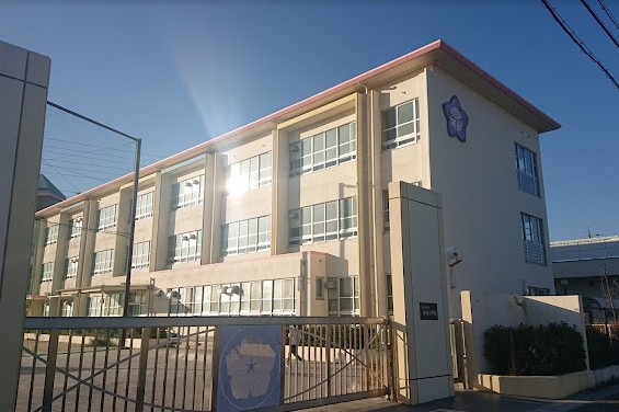 小学校　名古屋市立吉根小学校（小学校）まで520m
