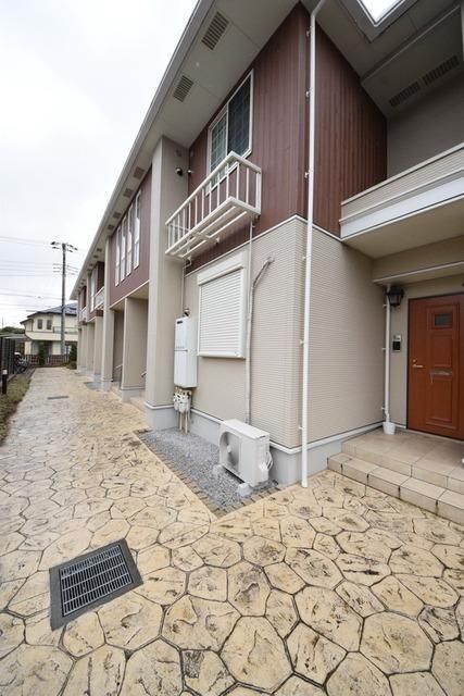 エントランス　☆建物前☆