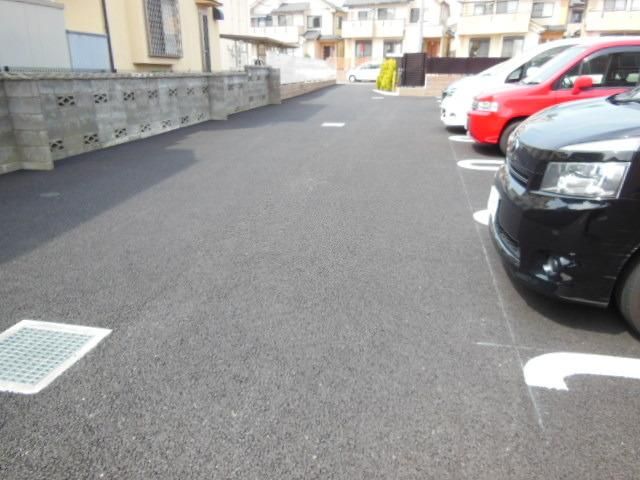 駐車場　☆大切なお車を敷地内でしっかり管理☆