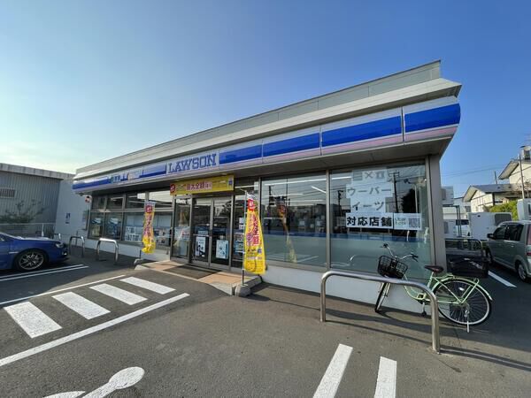 コンビニ　ローソン札幌平和通十五丁目店（コンビニ）まで475m