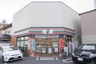 コンビニ　セブンイレブン 板橋東山町店（コンビニ）まで198m