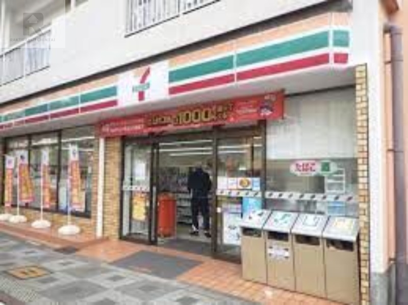 コンビニ　セブンイレブン大阪東中島1丁目店（コンビニ）まで371m