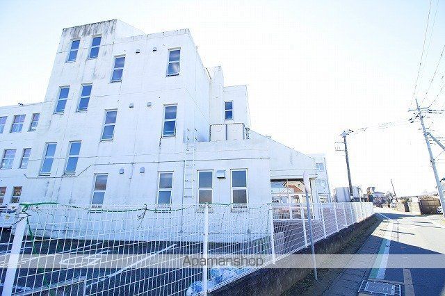 小学校　古河市立諸川小学校（小学校）まで580m
