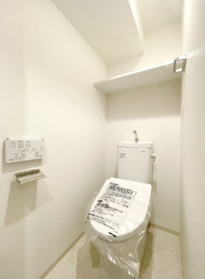トイレ　※別部屋参考写真