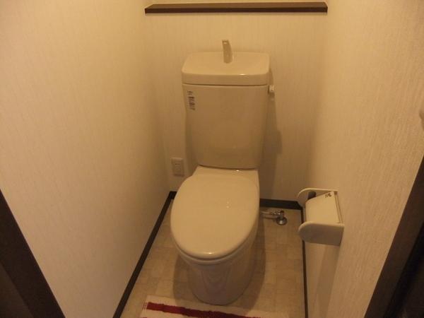 トイレ　清潔感のあるトイレです！