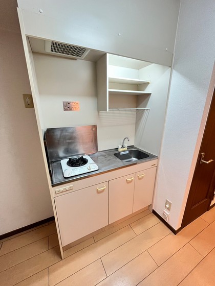 キッチン　※別部屋の写真です
