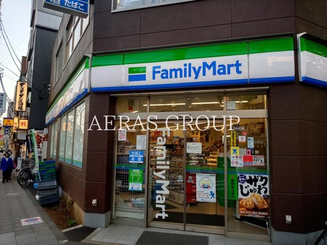 コンビニ　ファミリーマート 八幡山駅北店（コンビニ）まで80m