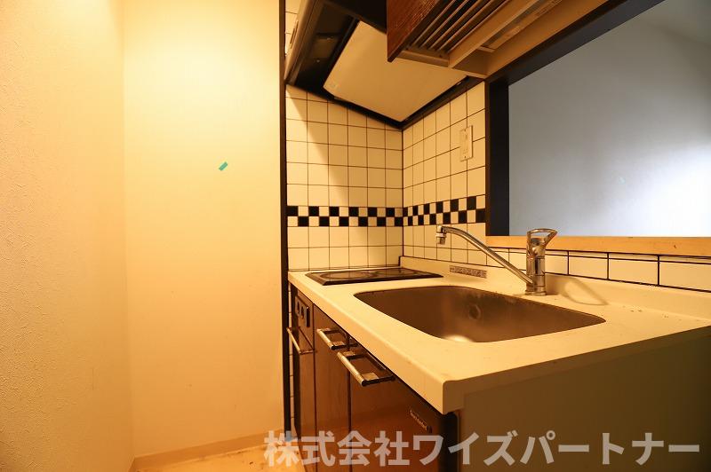 キッチン　※別部屋参考資料の為、現状を優先します。