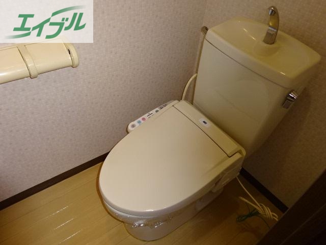 トイレ　シャワー付トイレ