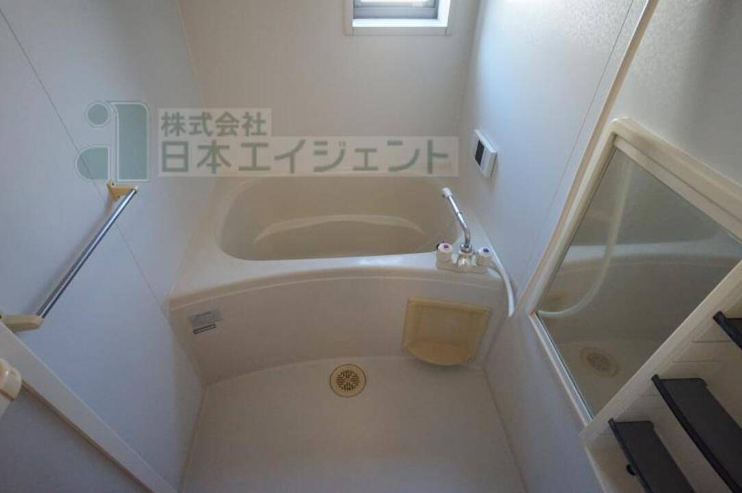 バス・シャワールーム　浴室