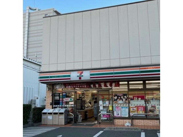 コンビニ　セブン-イレブン江戸川東葛西十丁川店（コンビニ）まで400m