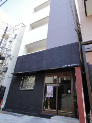 アルバ新宿の外観写真
