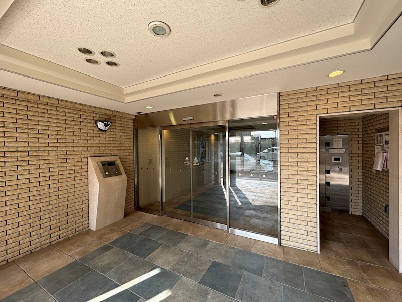 MINT甲子園三番町の外観写真