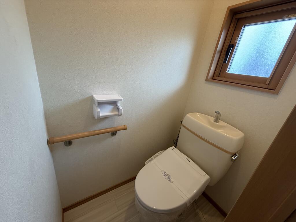 モントレー多賀城IIIのトイレ写真