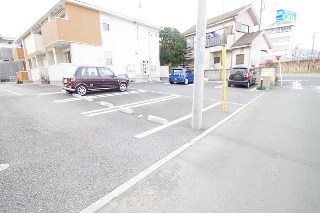 駐車場　★敷地内駐車場あります★