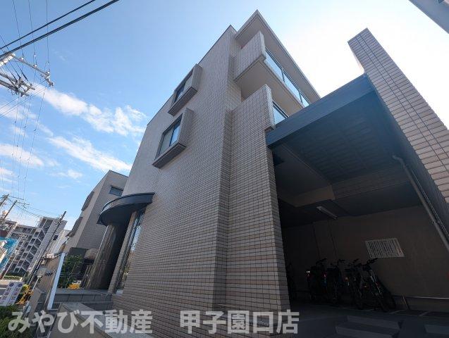 阪神本線 鳴尾・武庫川女子大前駅 徒歩7分 築22年