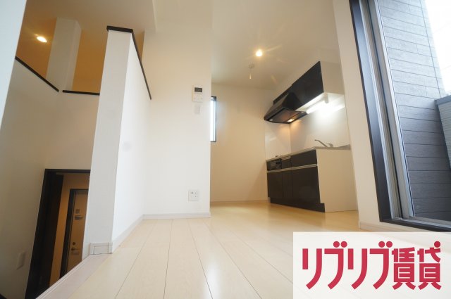 Grandtic Prime Villa M(グランティックプライムヴの居間写真